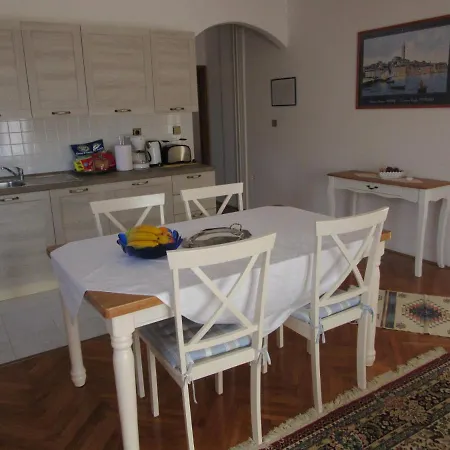 Haus Silvia * Rovinj