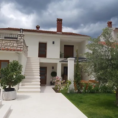 Lejlighed Haus Silvia