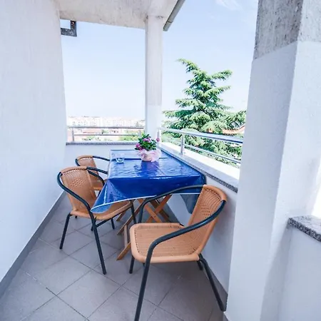 Haus Silvia Apartman *