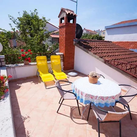 Haus Silvia * Ровинь